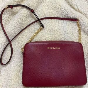 Michael Kors Jet Set Large Crossbody- Dark Berry